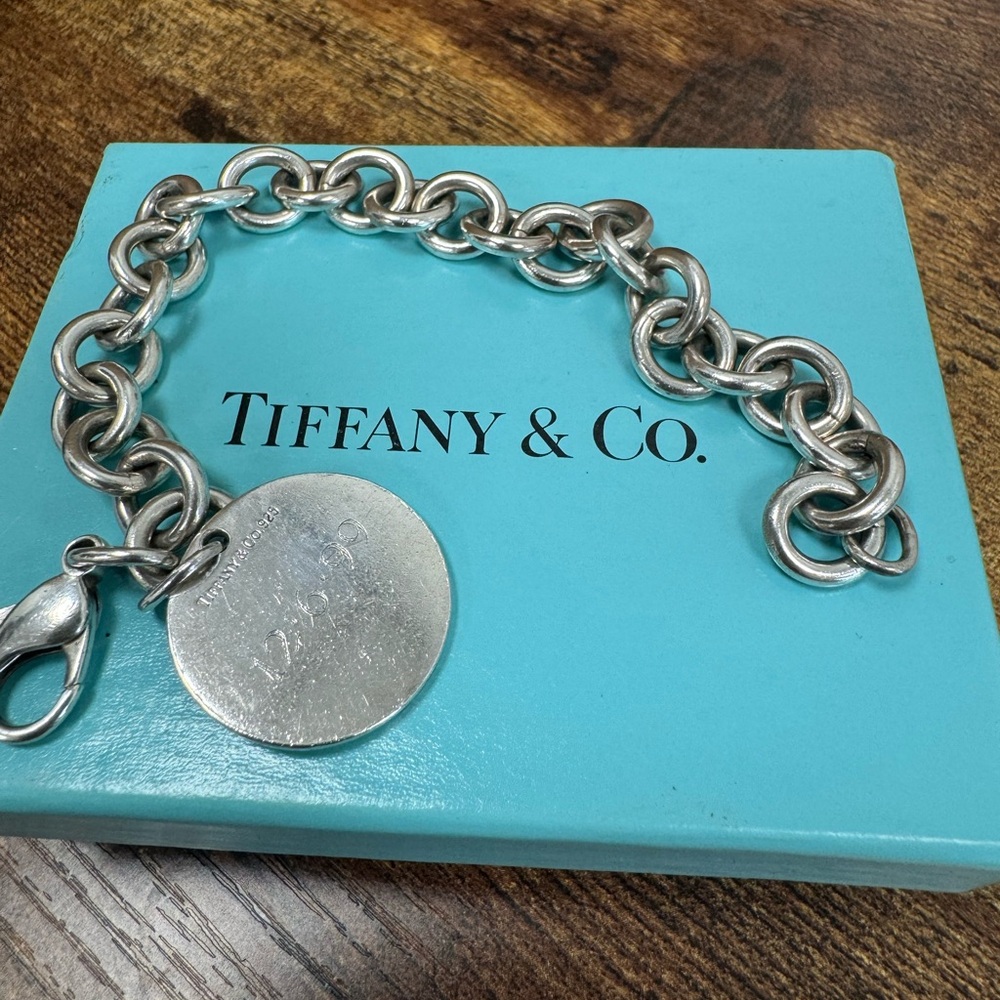 Tiffany & Co 925 Sterling silver bracelet  Approximately 7 1/4" 36.9g